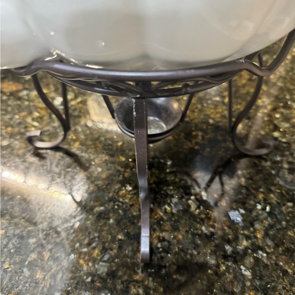 Vintage Ceramic Fruit-Decorated Beverage Dispenser - Picture 3 of 7